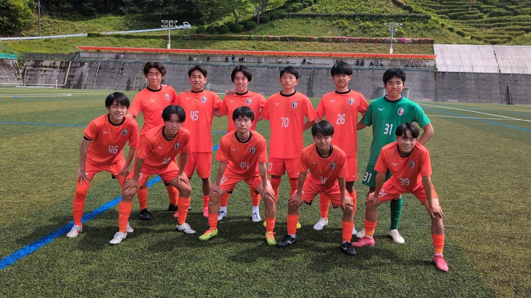 サッカー部 - 済美高等学校