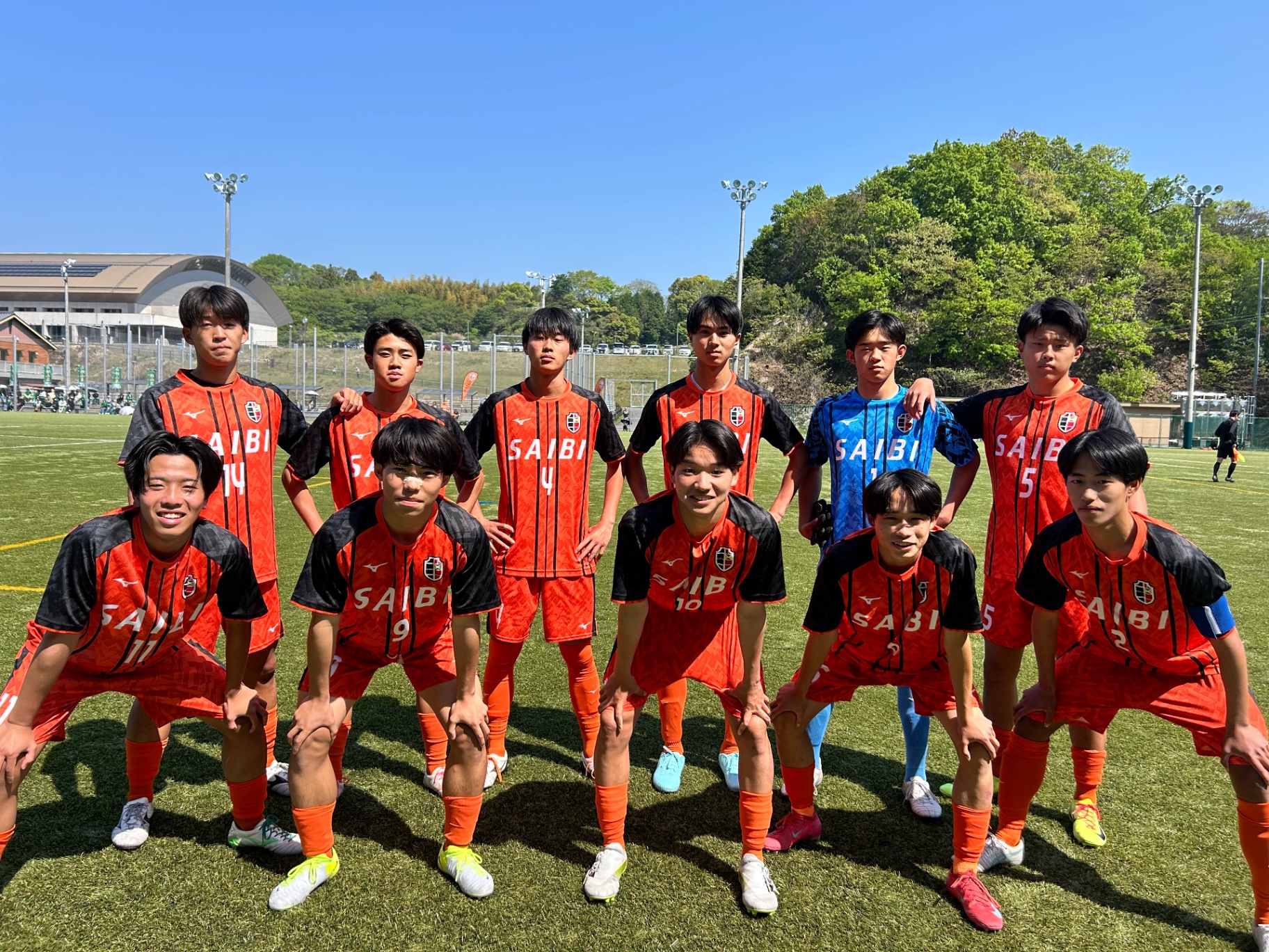 サッカー部 - 済美高等学校