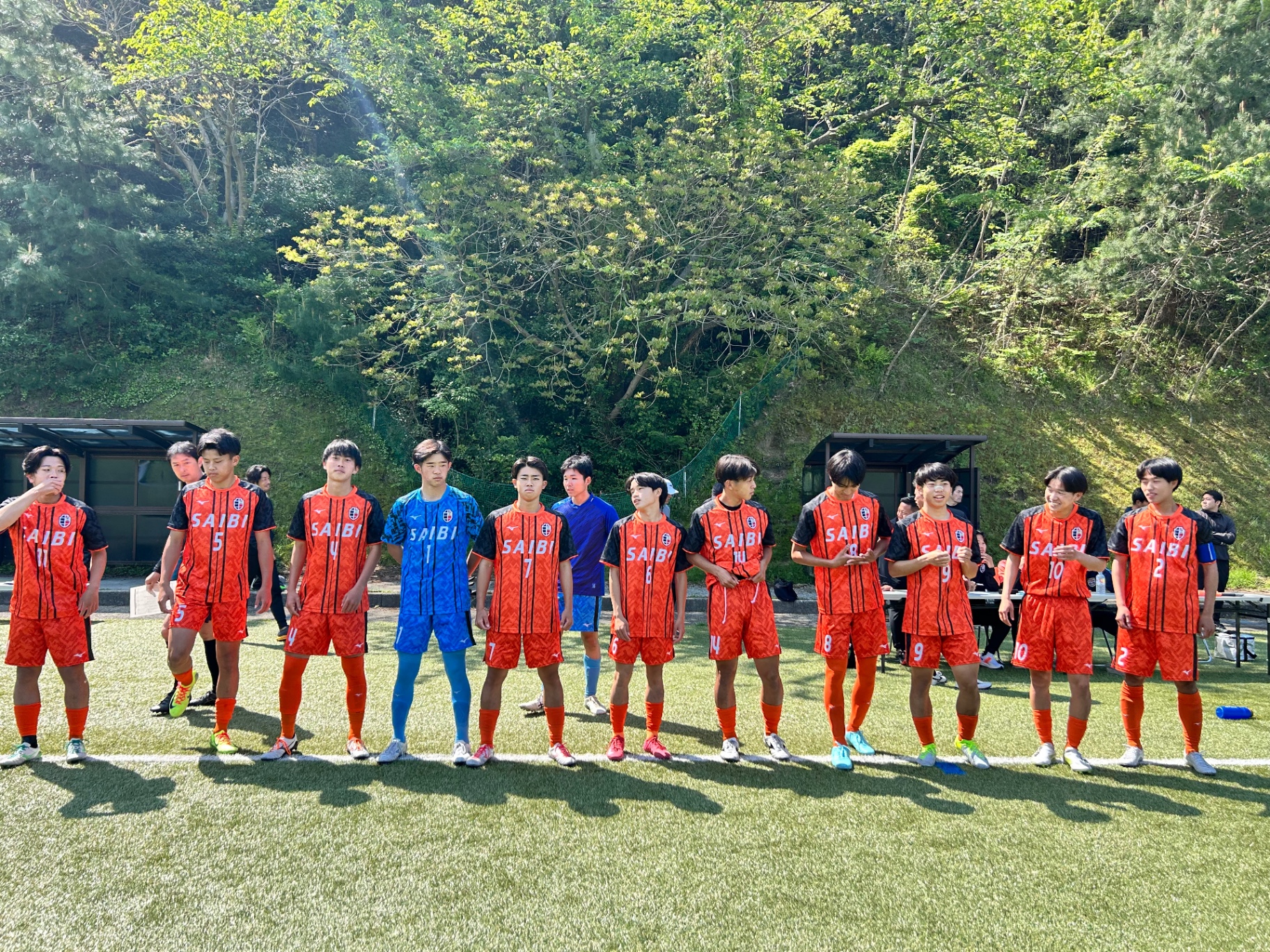 サッカー部 - 済美高等学校