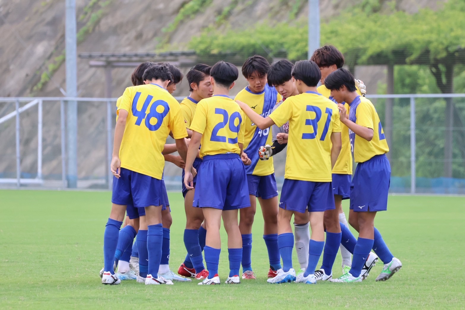 報徳学園サッカー部ピステ➕ハーフパンツ アスレタ ハーフパンツ フットサル ウェア アスレタ サッカー