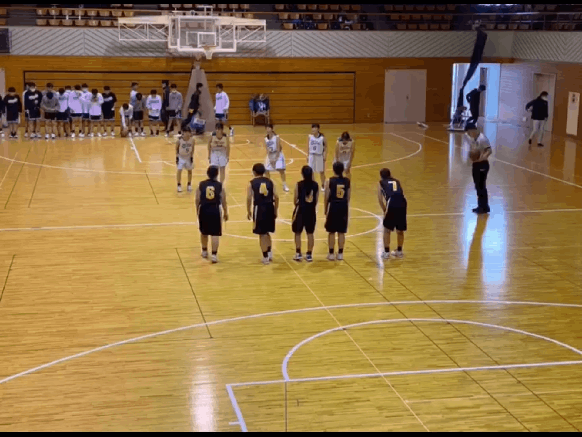 女子バスケットボール部 - 昭和学園高等学校