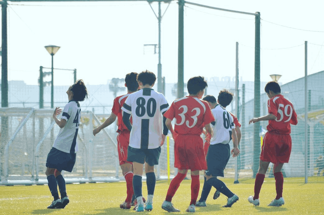 【新品】野洲高校 サッカーシャツ S 部員紹介3年生編] 1.元村大悟(三津浜SSS-滋賀セゾンFC) 2.田中琉